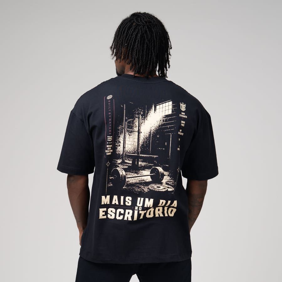 Camiseta Oversized Office Preto