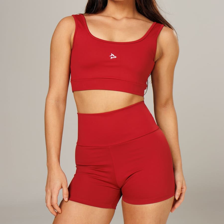 Projetado para a melhor performance. Esta peça possui modelagem que valoriza o corpo e é feita de tecido leve que absorve o suor.