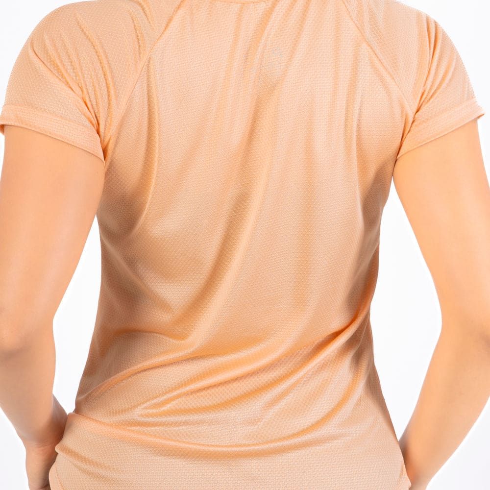 Camiseta Feminina Dry Fit Lobo Geométrico Coral Suave — imagem 5