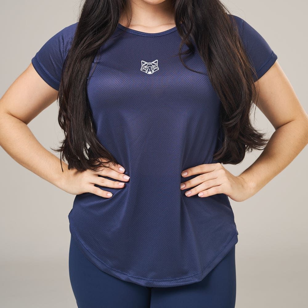 Camiseta Feminina Dry Fit Lobo Geométrico Marinho — imagem 4