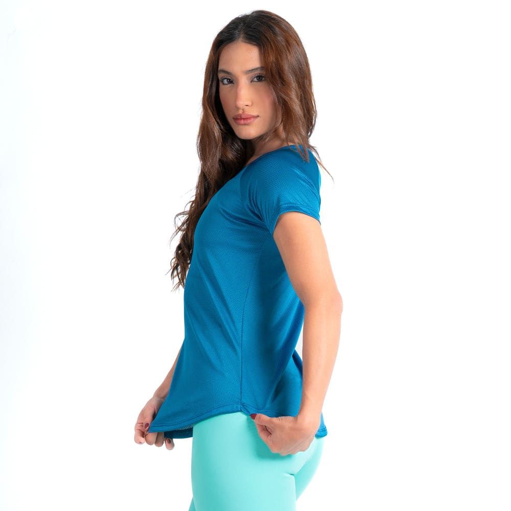 Camiseta Feminina Dry Fit New Horizon Azul Safira — imagem 4